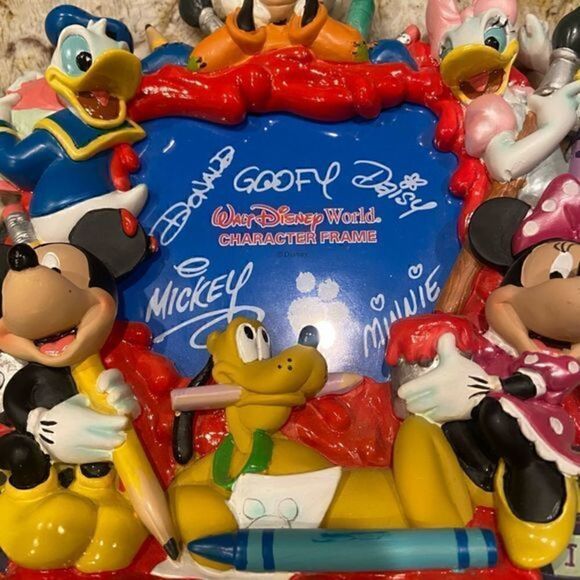 DISNEY 3D picture frame‎ - Picture 1 of 6